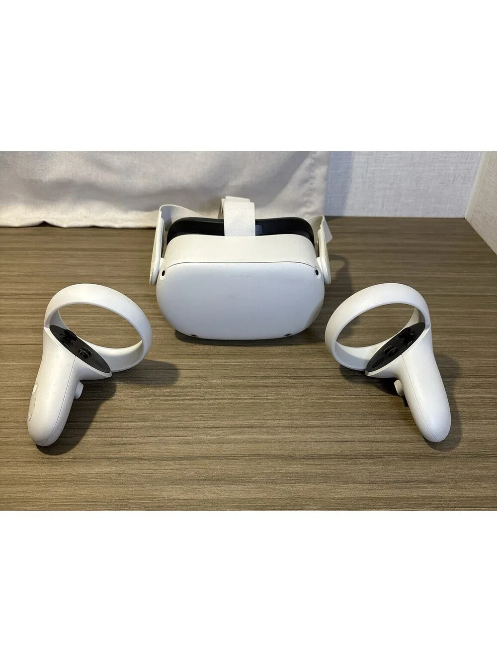 Oculus Quest 2 Advanced All-In-One Virtual Reality Headset - 128GB - Excellent